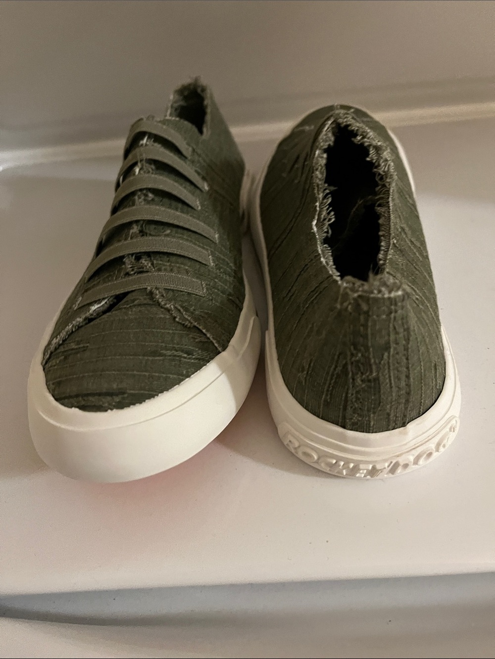 Rocket Dog Olive Green Canvas Slip-On Sneakers with White Sole
